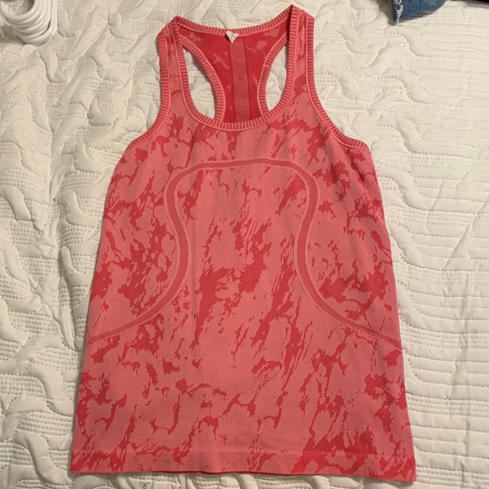 Lululemon Tank